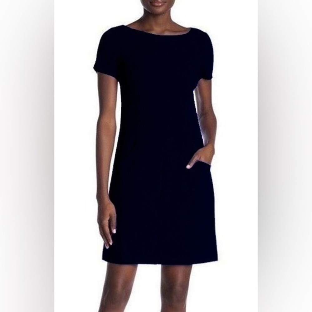 NWT Eliza J Black Pocketed Short Sleeve Dress 4 X21